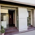 Townhouse Porur Formerly Welcome Inn