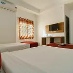 Hotel O The Mangrove Wood Residency