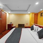 Townhouse Anna Salai