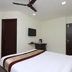 Hotel O Perfect Stay Near Meenambakkam Metro Station