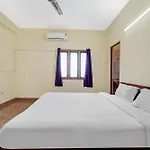 Collection O Senthamizh Residency
