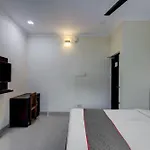 Townhouse Majestic Inn