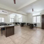 Hotel Mount Kailash Suites