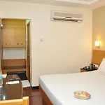 Malles Manotaa