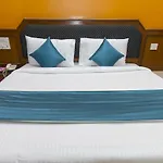 Adarsh Inn