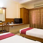 Adarsh Inn