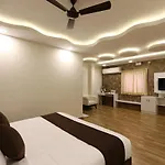 Rich Inn-Pondy Bazar
