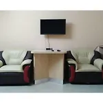 Sterling Homes Near Sankara Nethralaya & Apollo Hospitals Service Apartments With Kitchen
