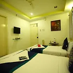 Oyo Rooms Omr Perungudi Rmz It Park