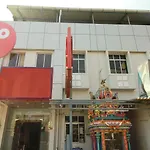 Oyo 3547 Raj Guru Residency