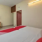 Oyo 16622 Vasantham Guest House