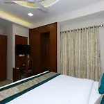 Oyo Flagship 486 Nungambakkam-Greams Road-Apollo Hospital