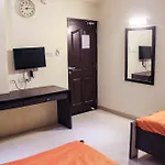 Oyo 5765 Chennai Residency T Nagar