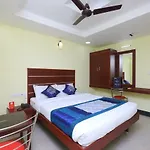 Sri Sai Nivas Inn