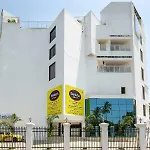 Oyo Flagship 20021 Siruseri