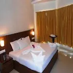 The Country Club Jade Resort