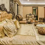 Hotel Chennai Le Palace