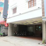 Oyo 4593 The Park Royal