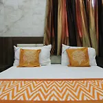 Oyo 4593 The Park Royal