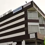 The Bentley Seaside Boutique Hotel