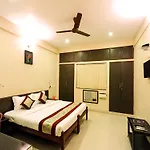 Oyo Flagship 12665 Chrompet