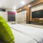 Bungalow8