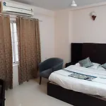 Seaqueen Residency