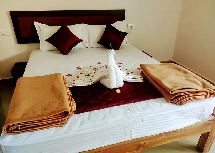 Soho Inn Omr