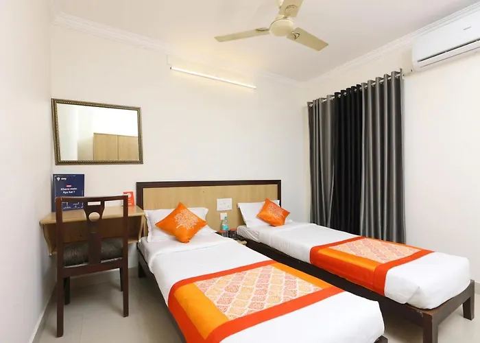 Hotel Half Moon Chennai