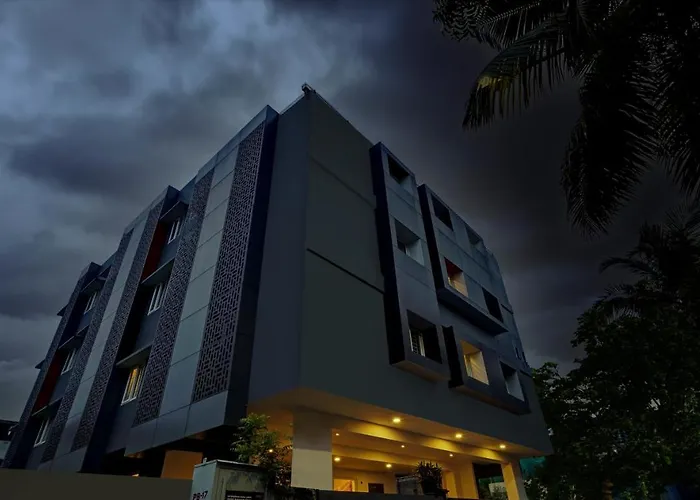 Upar Hotels Thoraipakkam, Omr