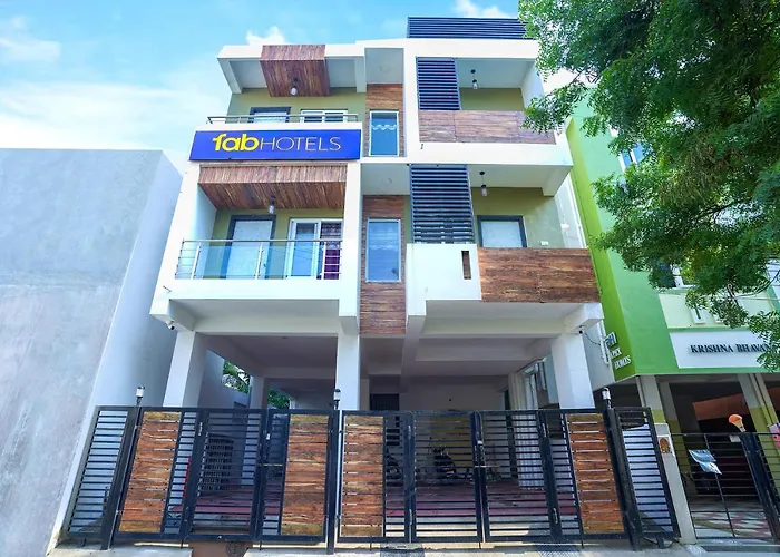 Fabexpress Town Space Apartment - Nr Gopalakrishna Theatre
