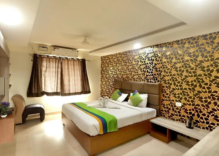 Sekaran Hotel Omr