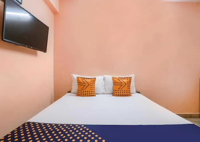 Spot On Annai Guest House Near Marina Beach