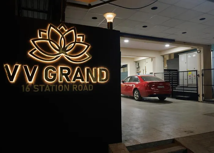 V V Grand