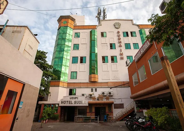 Collection O Hotel Sudha Inn Near Sangam Cinemas