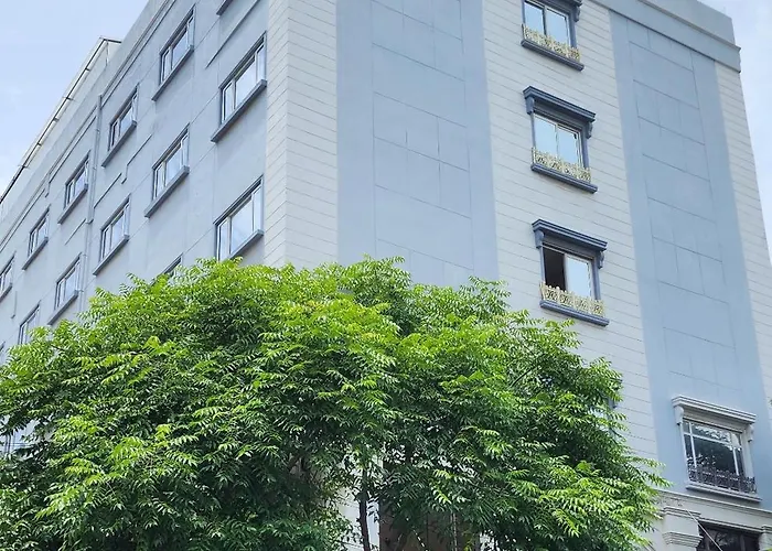 Hotel Star City