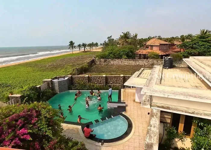Sr Groups - Seascape 3Bhk Villa With Swimming Pool
