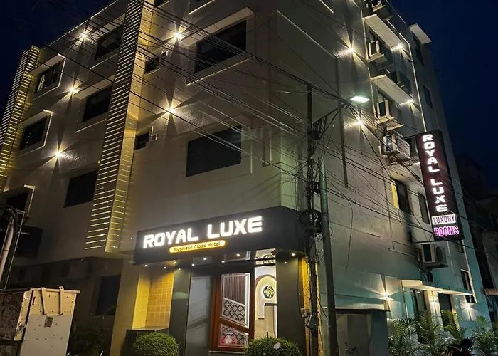 Hotel Royal Luxe - Us Consulate, Apollo Hospital, Sankara Natralya