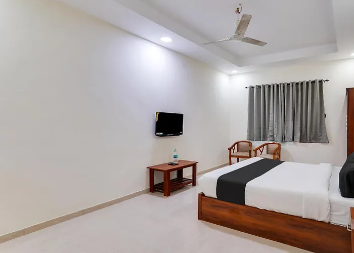 Hotel O Elite Inn Near Loyola College