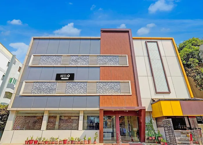 Super Hotel O Perungalathur Near Bus Stand