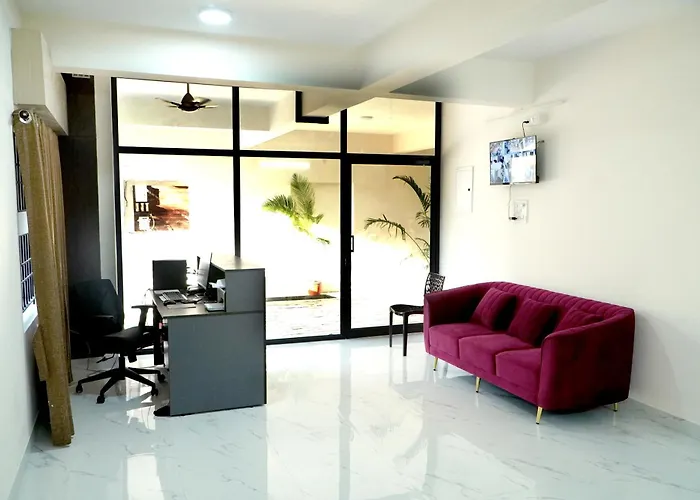 Happy Serviced Apartments