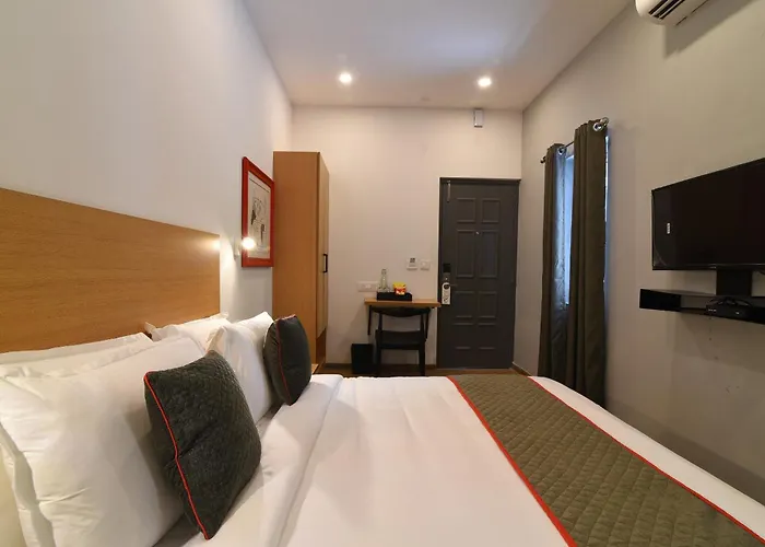 Super Townhouse Royapettah Near U.S Consulate