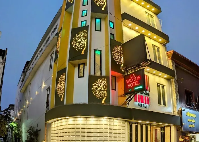 La Woods Hotel