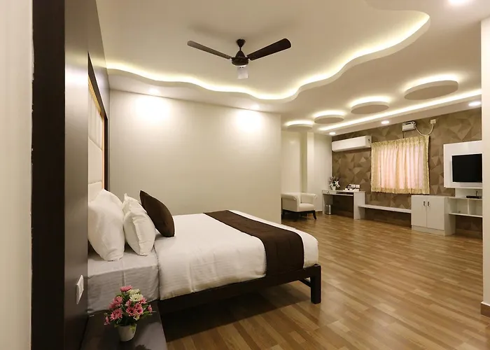 Rich Inn-Pondy Bazar