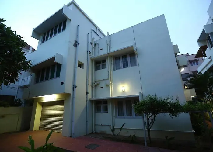 Oyo Apartments Anna Nagar Shanti Colony