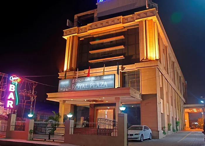 Super Townhouse Koyambedu