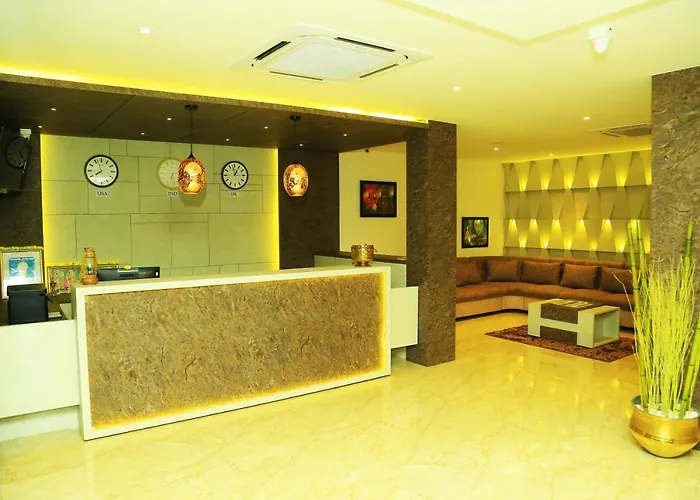 Hotel Kek Grand Park