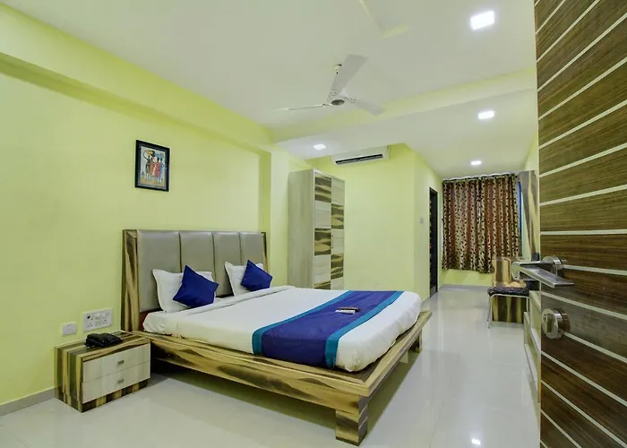 Oyo 7131 Amrita Inn