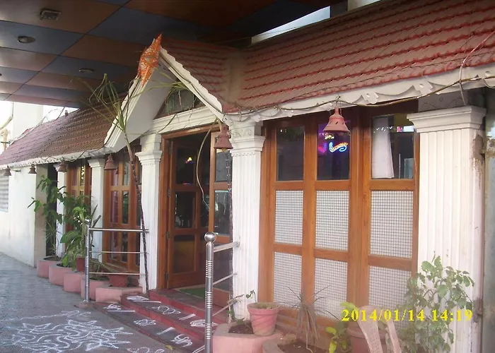 Hotel Manickam Grand