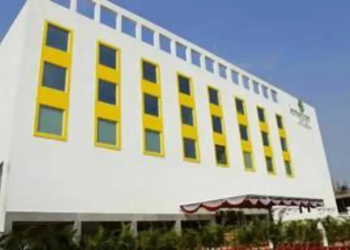 Lemon Tree Hotel Shimona Chennai